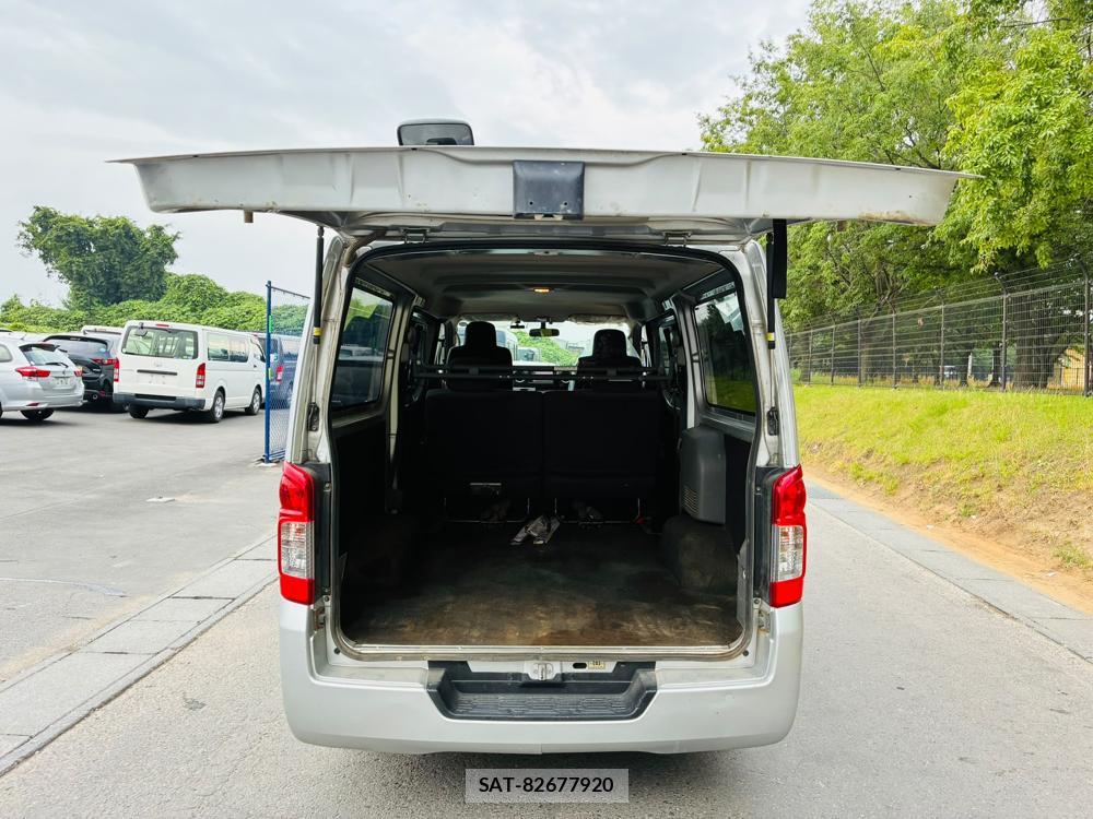 Nissan NV350 Caravan 2020-01 8044006-26