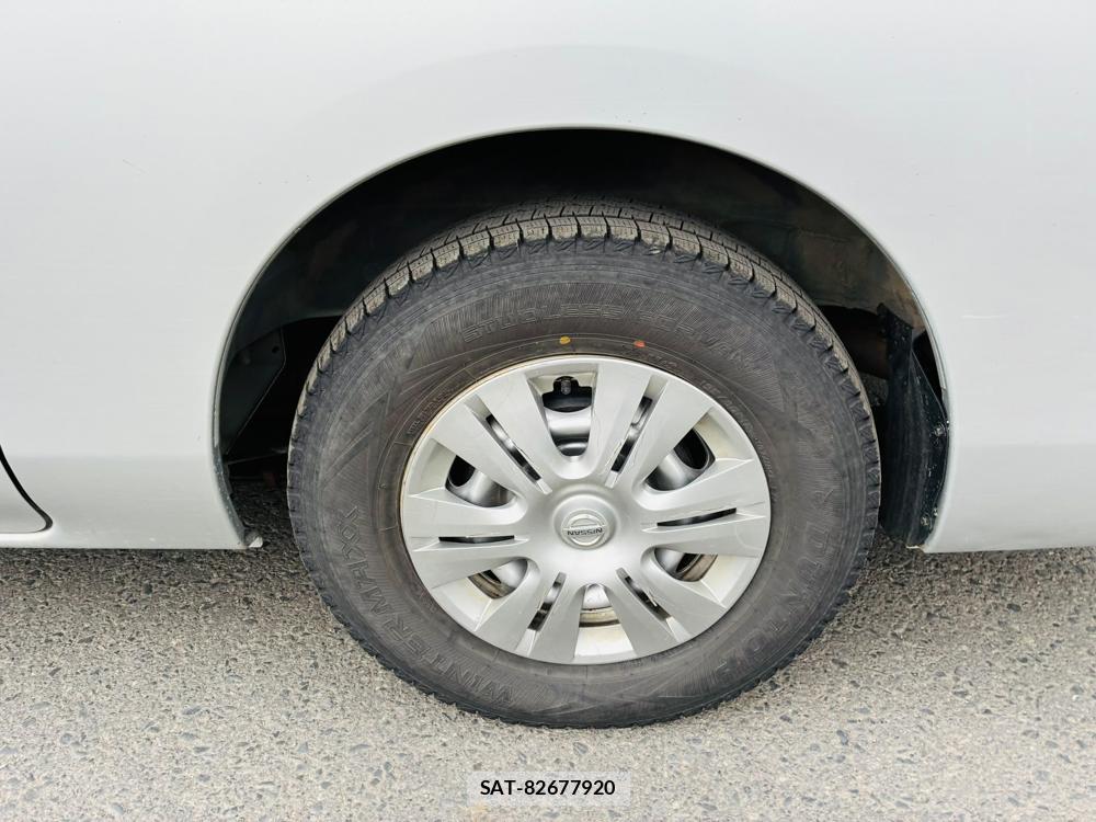 Nissan NV350 Caravan 2020-01 8044006-30