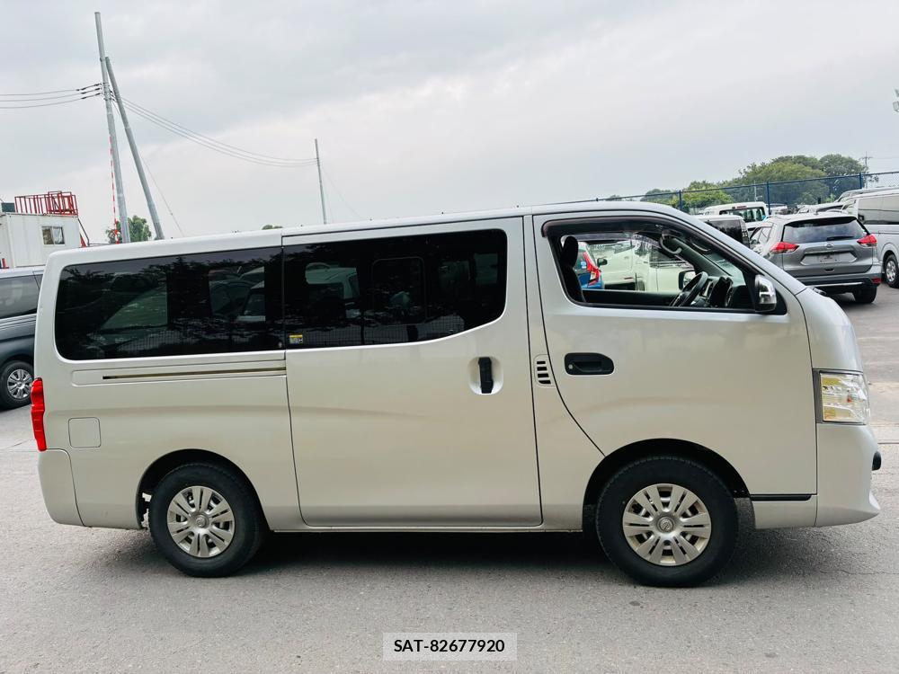 Nissan NV350 Caravan 2020-01 8044006-5