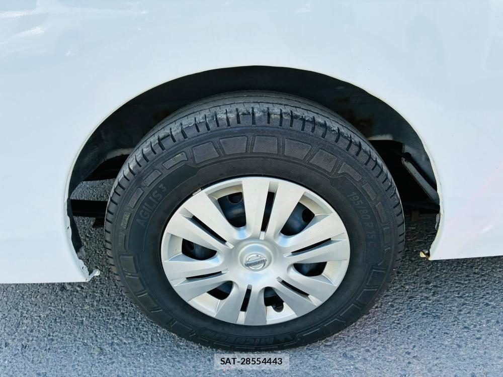 Nissan NV350 Caravan 2019-05 8252484-26
