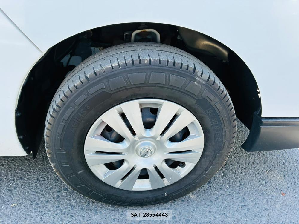 Nissan NV350 Caravan 2019-05 8252484-27