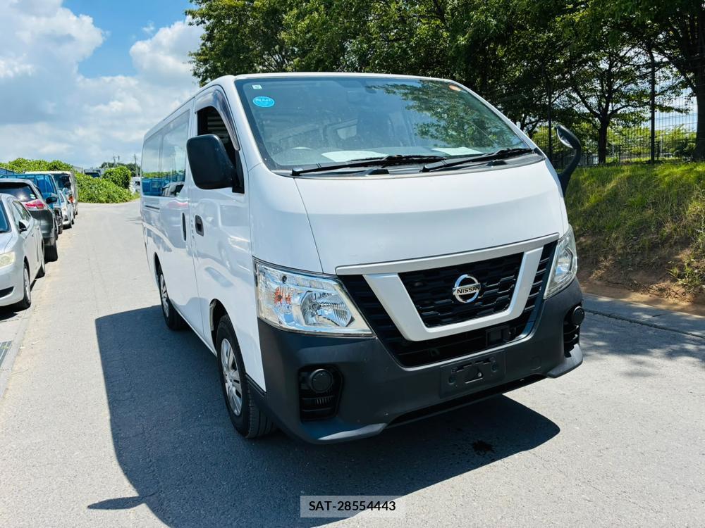 Nissan NV350 Caravan 2019-05 8252484-6