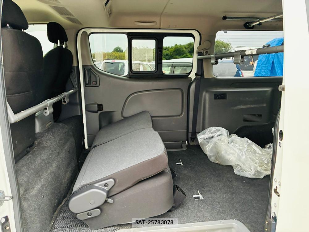 Nissan NV350 Caravan 2020 8603372-9