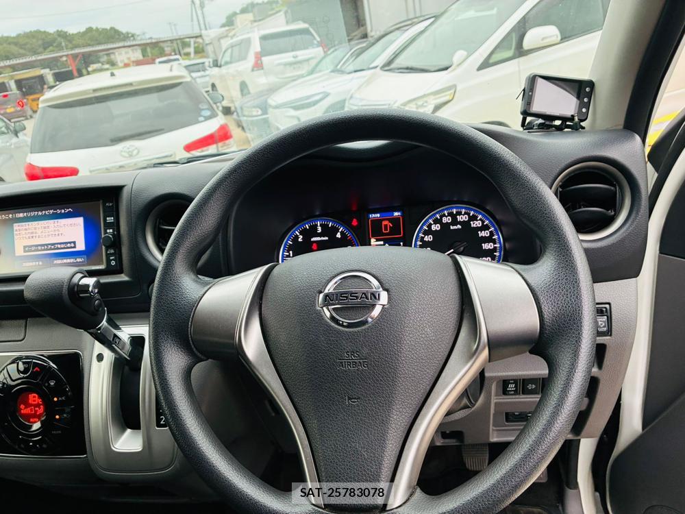 Nissan NV350 Caravan 2020 8603372-14