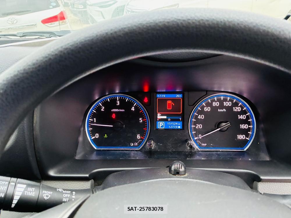 Nissan NV350 Caravan 2020 8603372-15