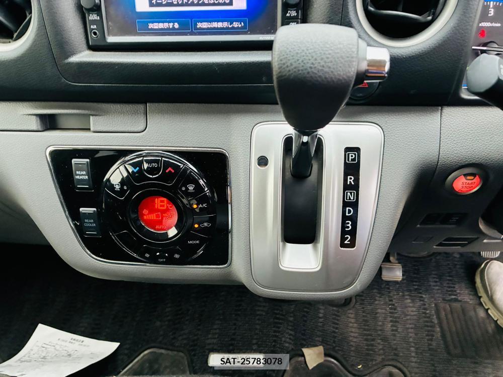 Nissan NV350 Caravan 2020 8603372-20
