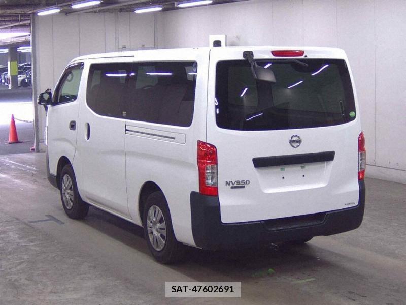 Nissan Caravan 2019-10 824703-2