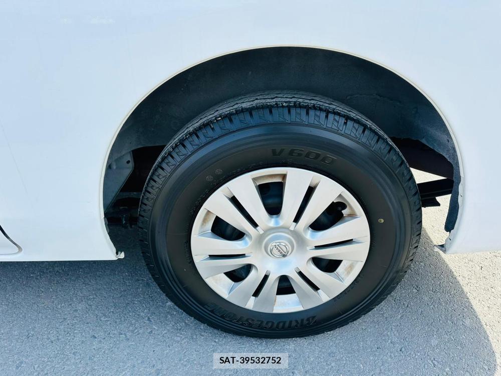 Nissan NV350 Caravan 2019 3403664-30