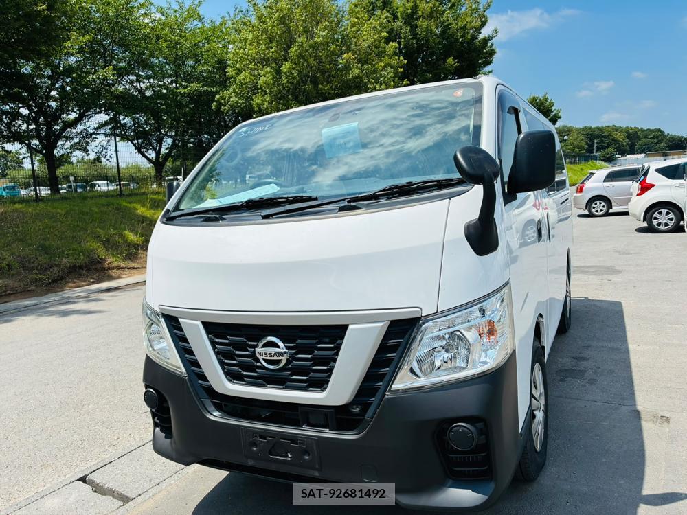 Nissan NV350 Caravan 2020-06 7940554-0