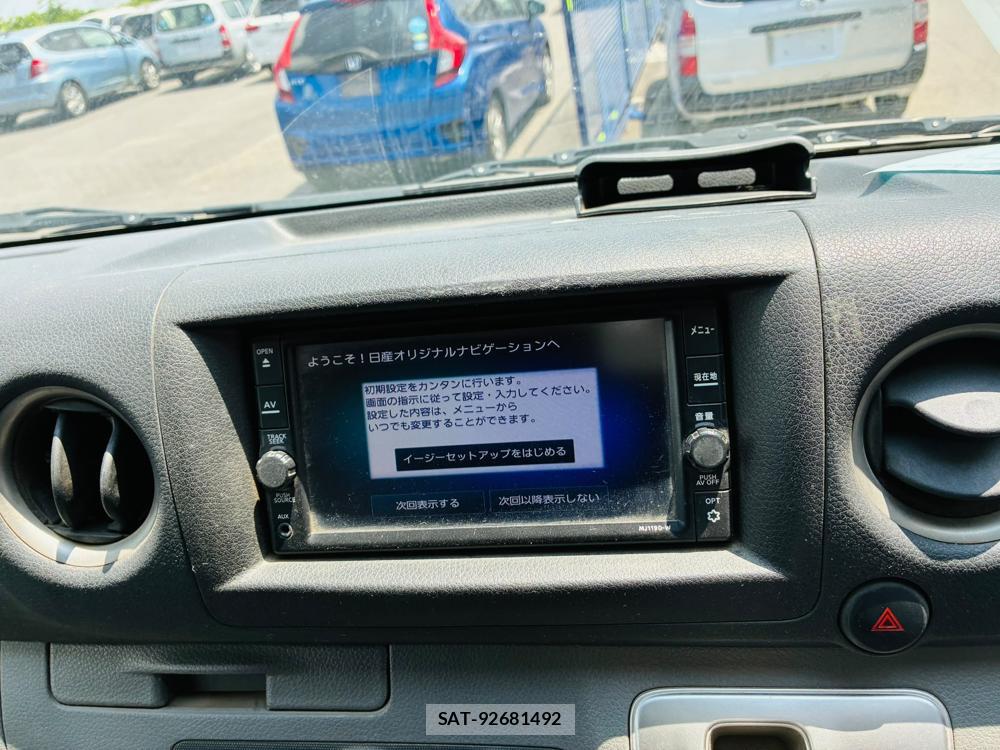 Nissan NV350 Caravan 2020-06 7940554-16