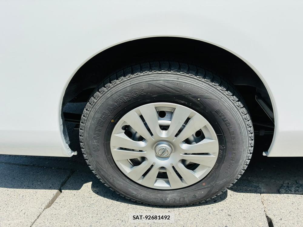 Nissan NV350 Caravan 2020-06 7940554-25