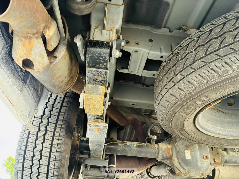 Nissan NV350 Caravan 2020-06 7940554-33