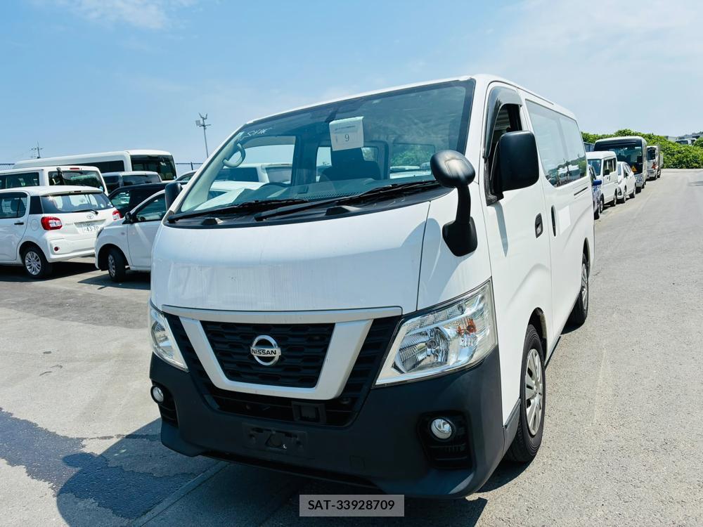 Nissan NV350 Caravan 2020-06 8118827-0