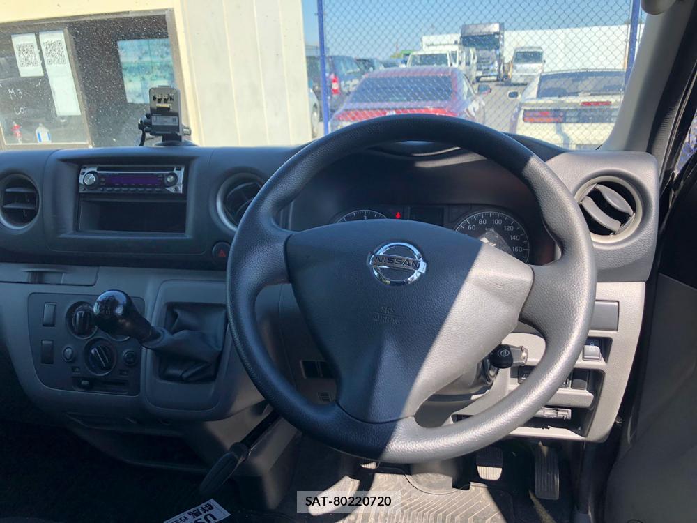 Nissan NV350 Caravan 2019-03 5358527-13
