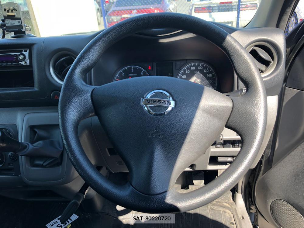 Nissan NV350 Caravan 2019-03 5358527-14