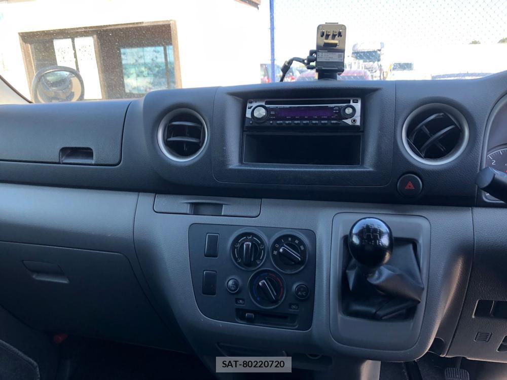 Nissan NV350 Caravan 2019-03 5358527-20