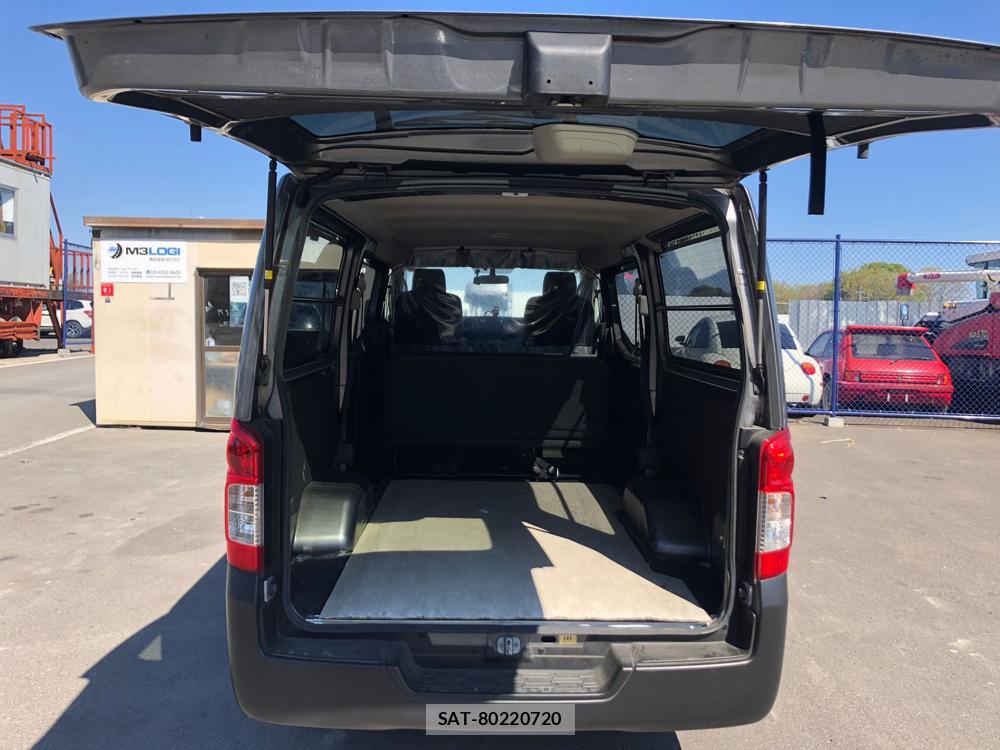 Nissan NV350 Caravan 2019-03 5358527-28