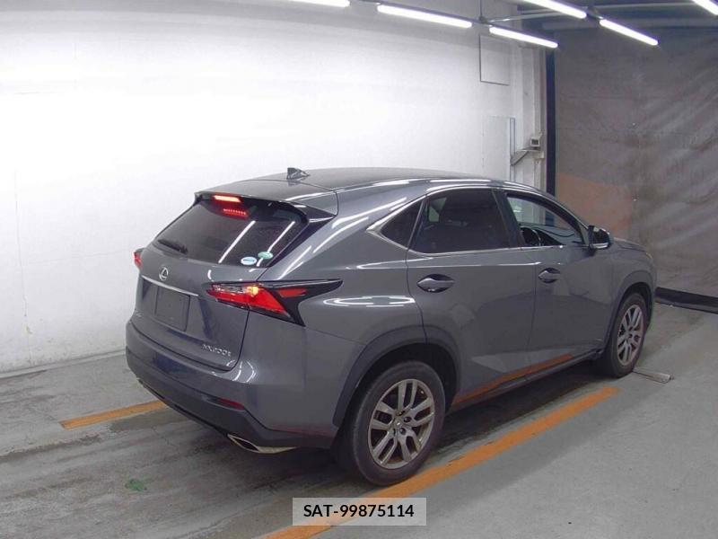 Lexus NX 2015-08 8262095-1