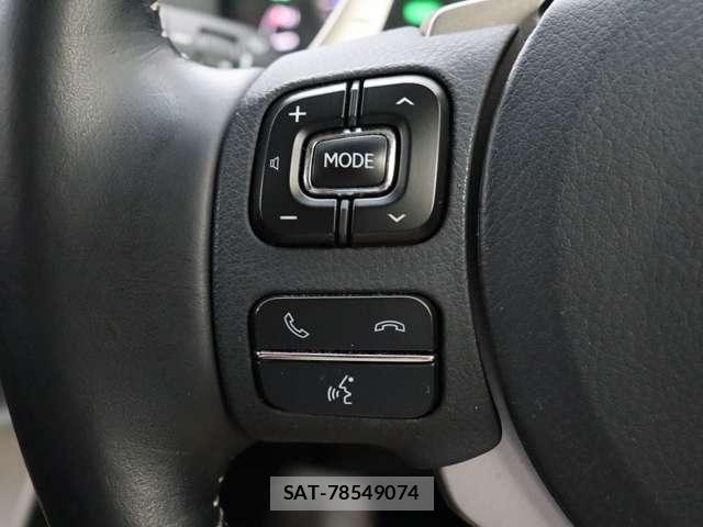 Lexus NX 2017-03 8881438-14