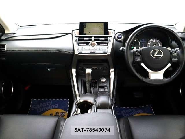 Lexus NX 2017-03 8881438-1