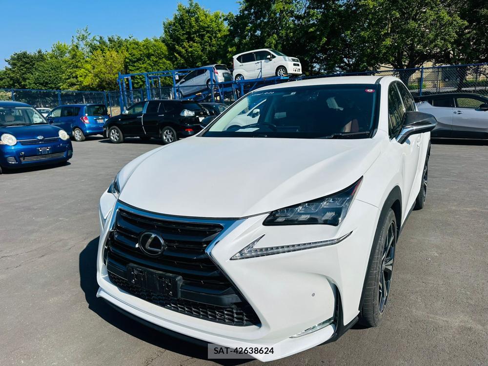 Lexus NX 2016 6788184-0
