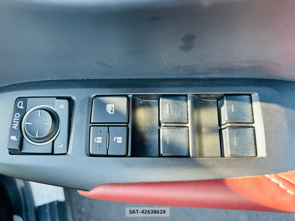 Lexus NX 2016 6788184-20