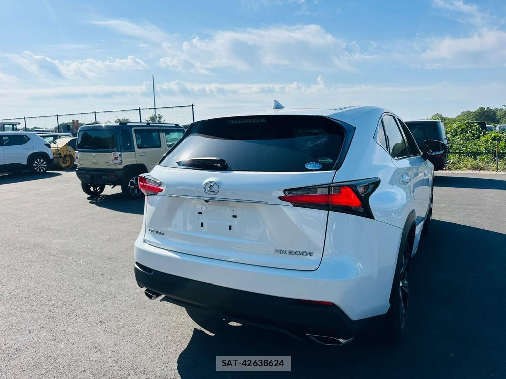 Lexus NX 2016 6788184-4