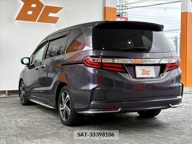 Honda ODYSSEY 2016-09 1210361-14