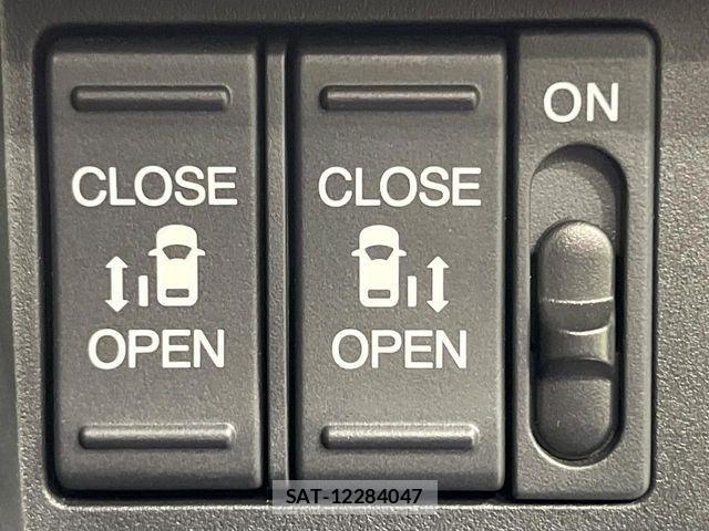Honda ODYSSEY 2019-12 3382773-5