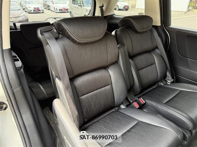 Honda ODYSSEY 2015-06 7223309-12