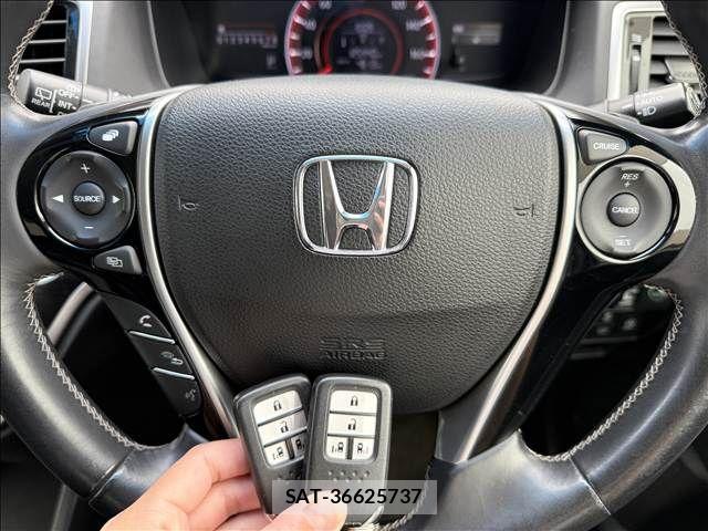 Honda ODYSSEY 2014-03 7272322-17