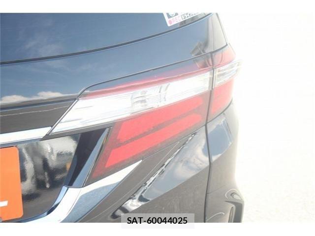 Honda ODYSSEY 2018-05 7456622-14