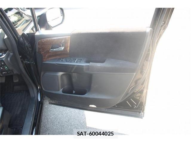 Honda ODYSSEY 2018-05 7456622-25