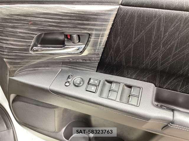Honda ODYSSEY 2014-03 7456624-18