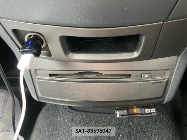 Honda ODYSSEY 2004-02 7456641-19