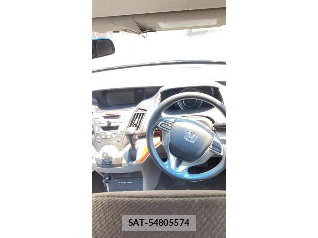 Honda ODYSSEY 2010-08 7456645-13