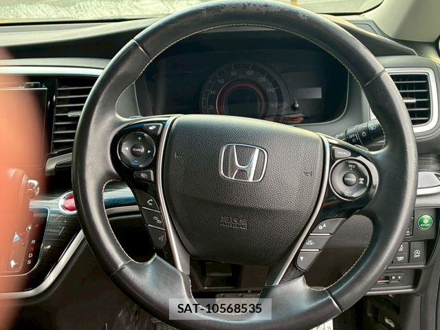 Honda ODYSSEY 2013-12 7619070-15
