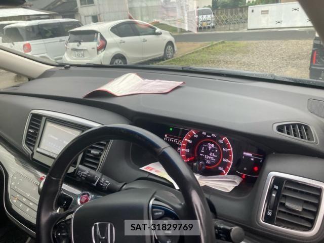 Honda ODYSSEY 2014-03 7878648-14