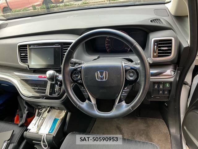 Honda ODYSSEY 2014-06 8037499-15
