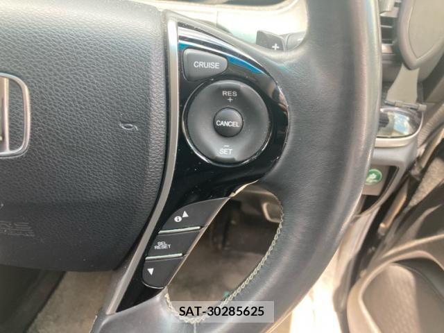 Honda ODYSSEY 2013-11 8101079-12