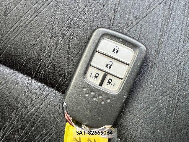Honda ODYSSEY 2013-12 8101068-25
