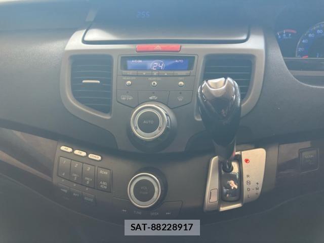 Honda ODYSSEY 2004-03 8131796-21
