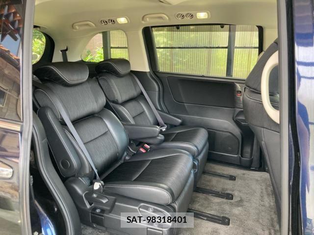 Honda ODYSSEY 2014-02 8131786-12