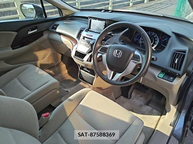 Honda ODYSSEY 2011-12 8146386-2