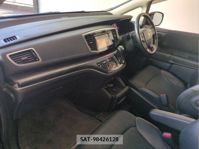 Honda ODYSSEY 2017-04 8209427-2