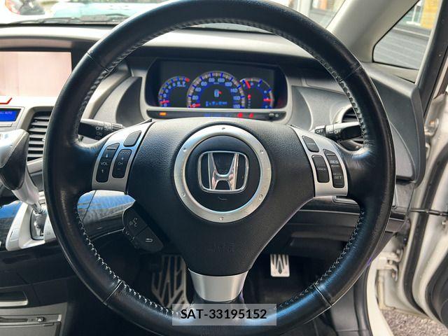 Honda ODYSSEY 2005-11 8209438-17