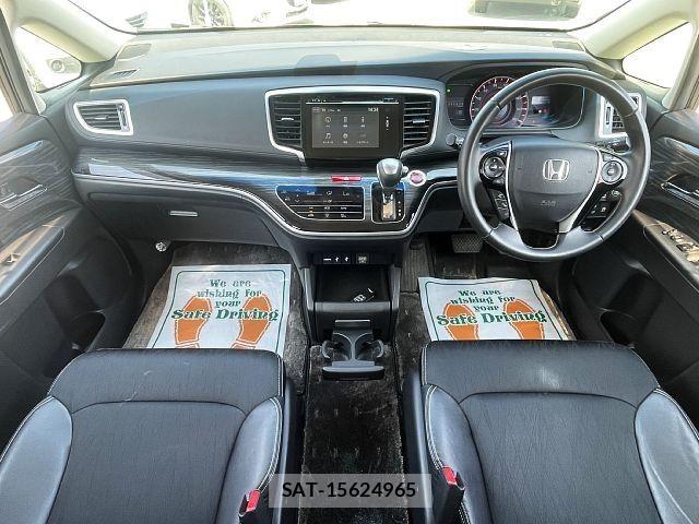 Honda ODYSSEY 2014-03 8209433-1