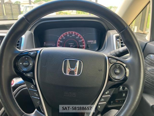 Honda ODYSSEY 2013-12 8231222-15