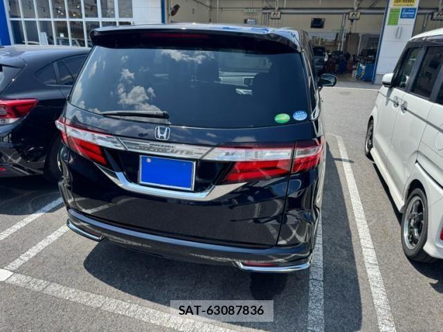 Honda ODYSSEY 2014-04 8231225-2