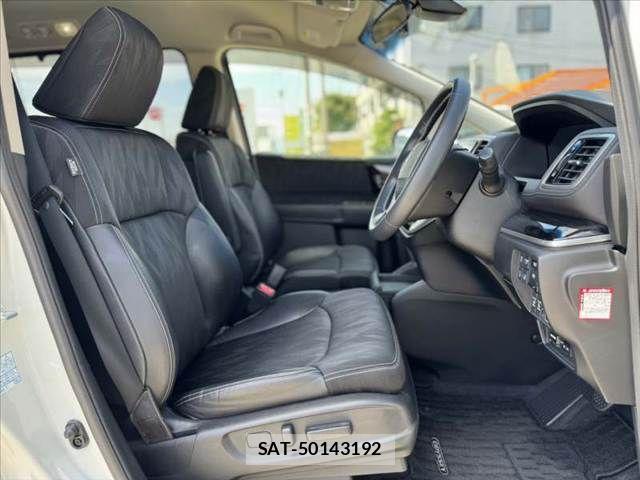 Honda ODYSSEY 2018-01 8316251-15